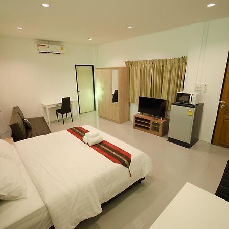 In Vieng Chiang Mai Hotel Bagian luar foto